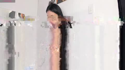 Snapshot of miaevans0 chatting on March 19, 2026, 3:10 am evans online show from March 19, 2026, 3:10 am