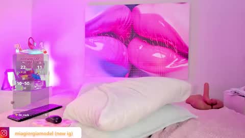 Snapshot of miagiorgia chatting on March 8, 2026, 1:26 pm Mia online show from March 8, 2026, 1:26 pm