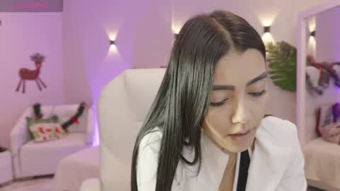 Mia Gomez online show from January 6, 2026, 1:26 pm