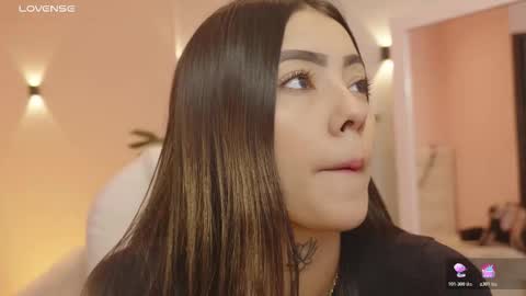 Mia Gomez online show from February 7, 2026, 2:54 pm