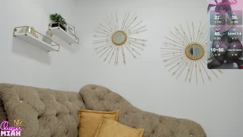 Miah Collins online show from April 6, 2026, 6:53 pm