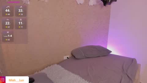 Miah online show from October 23, 2025, 9:02 pm