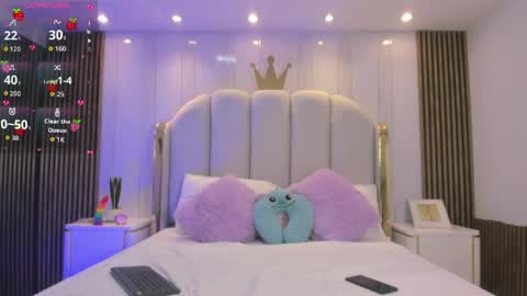 Snapshot of miah_skinny chatting on May 21, 2026, 11:39 am Mia online show from May 21, 2026, 11:39 am