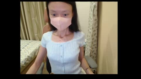 miahchan68 online show from May 11, 2026, 4:04 pm