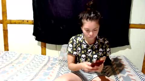 Mia  Sam online show from November 22, 2025, 3:22 pm