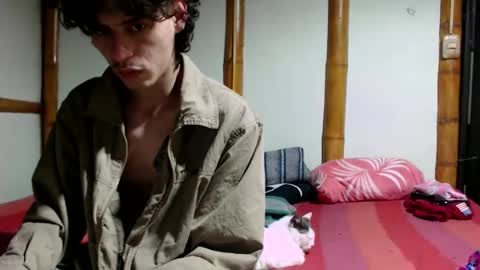 Mia  Sam online show from April 3, 2026, 6:17 pm