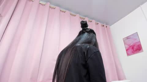 miajhonsonx online show from May 28, 2026, 2:47 pm