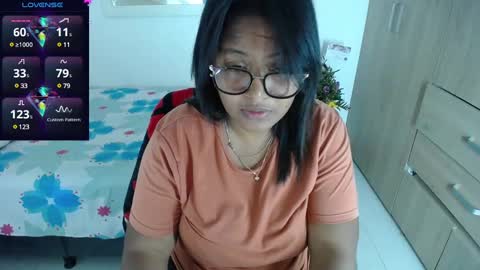 miajoseph_ online show from February 17, 2025, 8:26 pm