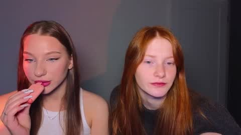 Snapshot of miakeler chatting on February 6, 2025, 6:24 pm milanaaaa online show from February 6, 2025, 6:24 pm