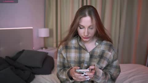 Snapshot of miakeler chatting on February 27, 2025, 1:16 am milanaaaa online show from February 27, 2025, 1:16 am