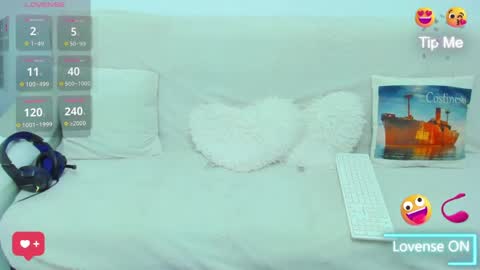 Mia Kittyy online show from May 13, 2026, 9:11 pm