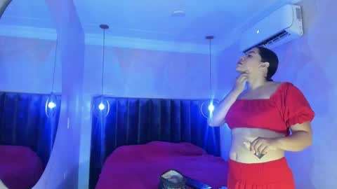 Snapshot of mialoraine chatting on February 22, 2026, 3:07 am Mia 3 online show from February 22, 2026, 3:07 am