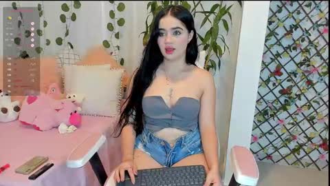 mia 600am-1000am Colombia time online show from December 21, 2024, 11:02 pm