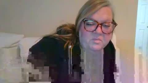 Miamarie555 online show from January 14, 2026, 3:56 am