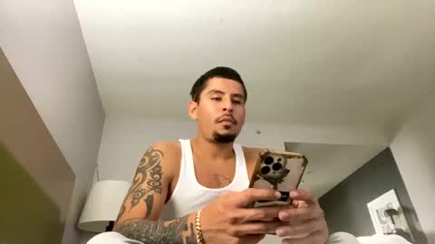 miamiclos1 online show from January 9, 2025, 11:34 pm