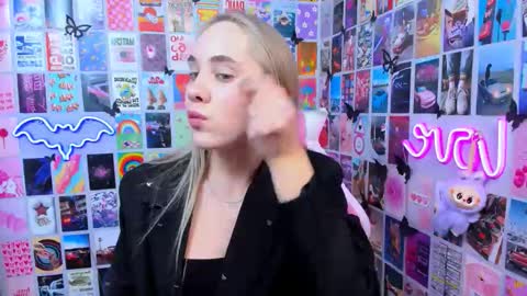 miamilas online show from December 22, 2025, 1:52 pm