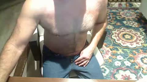 Snapshot of miamiwrestler chatting on January 17, 2026, 2:49 am miamiwrestler online show from January 17, 2026, 2:49 am