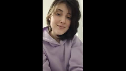 Snapshot of miamoon123 chatting on February 18, 2025, 7:09 pm miamoon123 online show from February 18, 2025, 7:09 pm