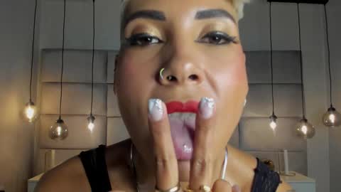 Mia Morgann online show from February 3, 2025, 3:06 pm