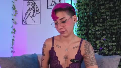 Snapshot of miamorgann chatting on February 12, 2026, 2:23 pm Mia Morgann online show from February 12, 2026, 2:23 pm