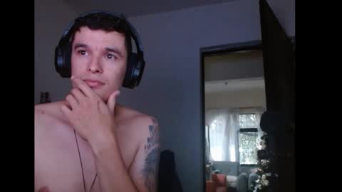 Snapshot of miaou_miaou chatting on December 19, 2024, 10:10 pm miaou_miaou online show from December 19, 2024, 10:10 pm