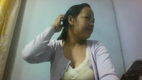 miarii online show from October 1, 2025, 1:17 pm