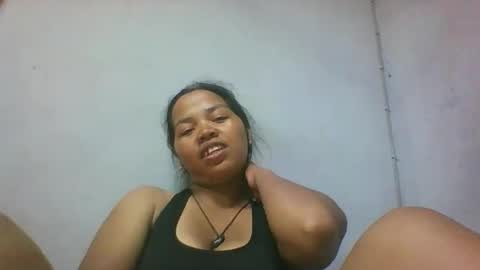 Snapshot of miarii chatting on April 17, 2026, 7:33 am miarii online show from April 17, 2026, 7:33 am