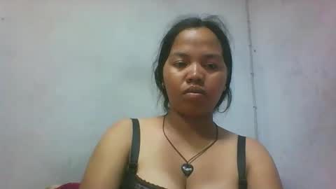 Snapshot of miarii chatting on April 19, 2026, 6:54 pm miarii online show from April 19, 2026, 6:54 pm