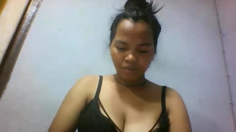 Snapshot of miarii chatting on May 14, 2026, 10:55 am miarii online show from May 14, 2026, 10:55 am