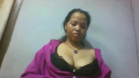 Snapshot of miarii chatting on May 18, 2026, 2:51 am miarii online show from May 18, 2026, 2:51 am