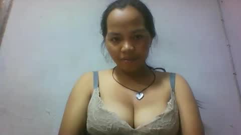 Snapshot of miarii chatting on May 25, 2026, 2:56 pm miarii online show from May 25, 2026, 2:56 pm