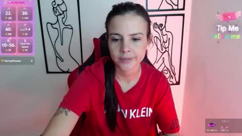 miarobinn_ online show from February 21, 2026, 10:16 am
