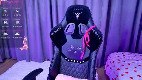 Mia  online show from January 15, 2026, 7:17 pm