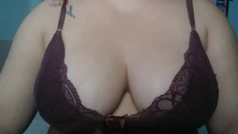 MiaSP online show from February 2, 2025, 2:59 am