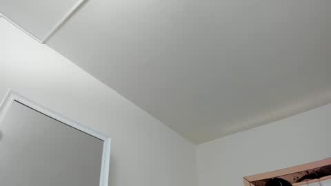 Mia Villalobos online show from January 15, 2025, 5:29 am