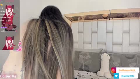 Mia Villalobos online show from January 30, 2025, 10:19 am