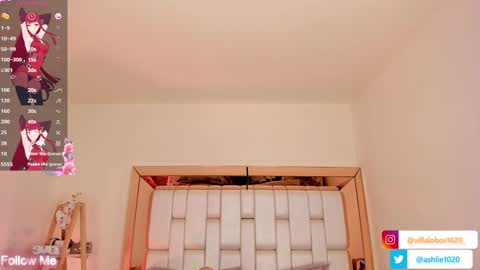 Mia Villalobos online show from February 8, 2025, 6:55 pm