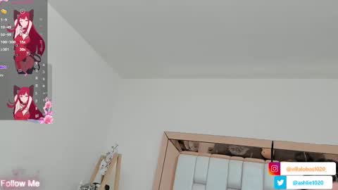 Mia Villalobos online show from March 4, 2025, 11:54 pm