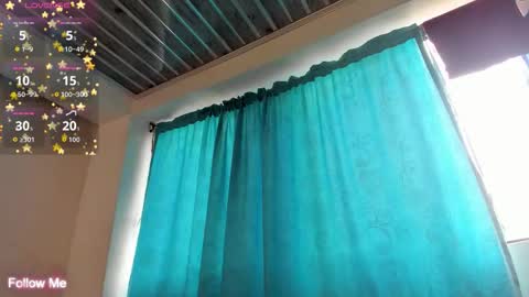 Mia Villalobos online show from January 9, 2026, 9:27 pm