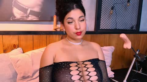 Snapshot of miawoderfull chatting on January 31, 2025, 3:00 pm Mia online show from January 31, 2025, 3:00 pm