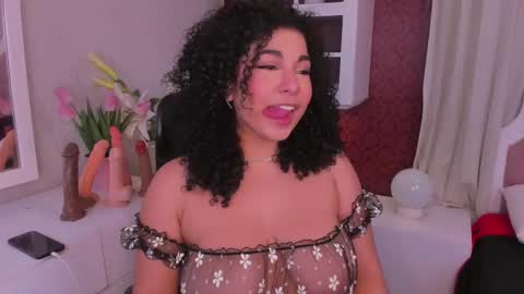 Snapshot of miawoderfull chatting on March 2, 2025, 3:24 am Mia online show from March 2, 2025, 3:24 am