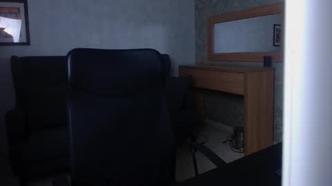 Snapshot of micahlane chatting on March 19, 2026, 4:27 am MicahLane online show from March 19, 2026, 4:27 am