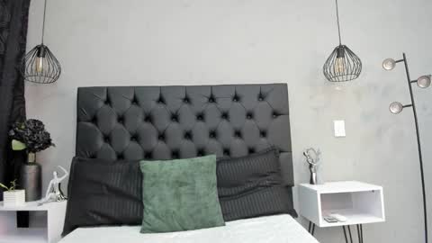 Snapshot of michael__ross chatting on January 11, 2026, 11:48 am Michael Ross online show from January 11, 2026, 11:48 am