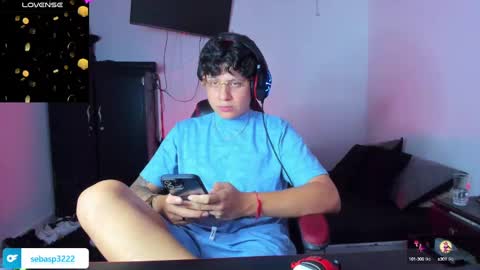 Snapshot of michael_kendall0 chatting on January 21, 2025, 12:36 am michael independent model  online show from January 21, 2025, 12:36 am