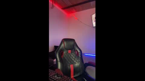 Snapshot of michael_kendall0 chatting on February 23, 2025, 9:59 pm michael independent model  online show from February 23, 2025, 9:59 pm