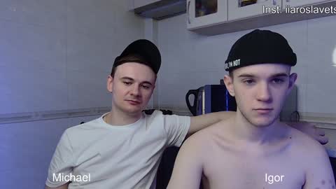 Snapshot of michael_sexdevil chatting on January 19, 2025, 3:53 pm michael_sexdevil online show from January 19, 2025, 3:53 pm