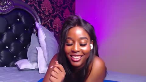 Snapshot of michaelacox chatting on February 27, 2025, 1:38 am Michel online show from February 27, 2025, 1:38 am