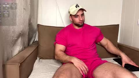 michaelbradley_for_u online show from March 13, 2026, 8:37 pm