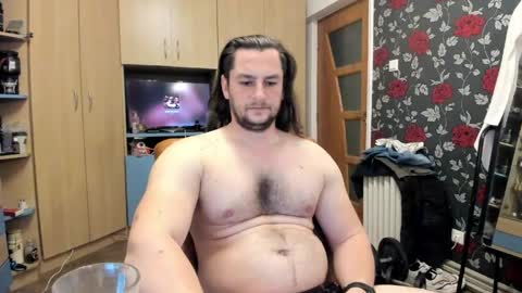 michaelragnar90 online show from May 20, 2026, 7:20 pm