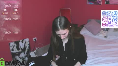 michele_mack online show from September 26, 2025, 2:48 am